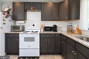 121 S Jackson St, Woodbury, NJ 08096 - Photo 5