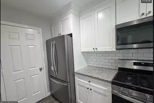 119 Stoneham Dr, Glassboro, NJ 08028 - Photo 3