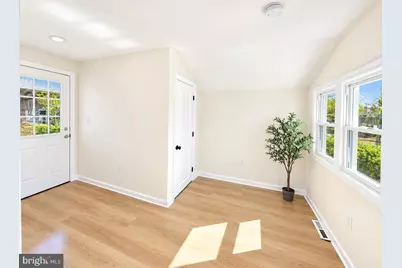 103 Logan Lane, Logan Township, NJ 08014 - Photo 5