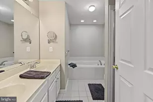 319 Chancellor Dr, Woodbury, NJ 08096 - Photo 37