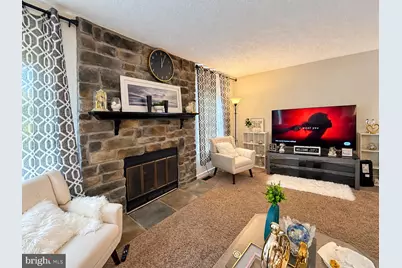 43 Stoneshire Drive, Glassboro, NJ 08028 - Photo 5