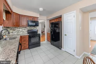 49 Goodwin Pkwy, Sewell, NJ 08080 - Photo 5