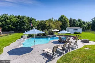 135 Yorktown Rd, Swedesboro, NJ 08085 - Photo 35
