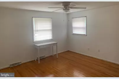 301 Lehigh Road N, Glassboro, NJ 08028 - Photo 5