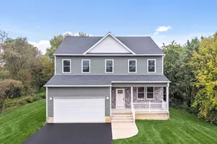 577 E Clayton Ave, Clayton, NJ 08312 - Photo 3