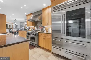 4 Lafite Ct, West Deptford Township, NJ 08096 - Photo 9