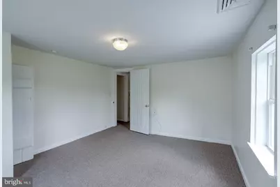 276 Kings Highway, East Greenwich Township, NJ 08020 - Photo 9