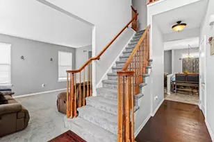 319 Marissa Ct, Monroe Township, NJ 08094 - Photo 3