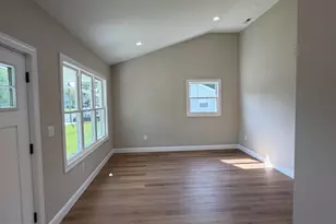 203 N Cummings Ave, Glassborough, NJ 08028 - Photo 3
