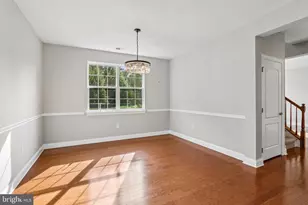 81 Woodbury Ct, East Greenwich Township, NJ 08020 - Photo 9