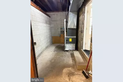 1530 S Delaware Street, Paulsboro, NJ 08066 - Photo 15
