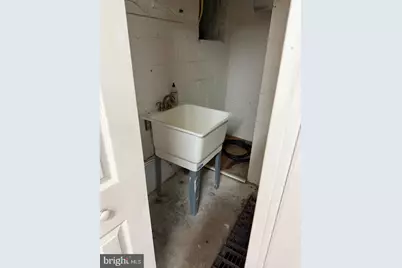 1530 S Delaware Street, Paulsboro, NJ 08066 - Photo 11