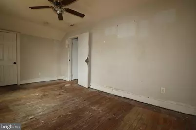 329 Mantua Avenue, Paulsboro, NJ 08066 - Photo 23