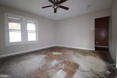 329 Mantua Avenue, Paulsboro, NJ 08066 - Photo 5
