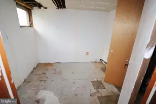 329 Mantua Ave, Paulsboro, NJ 08066 - Photo 25
