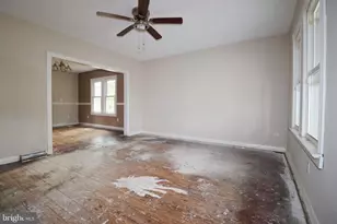 329 Mantua Ave, Paulsboro, NJ 08066 - Photo 5