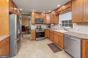 6 Kent Ct, West Deptford, NJ 08051 - Photo 17