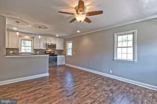 308 Florence Blvd, Monroe Township, NJ 08094 - Photo 5