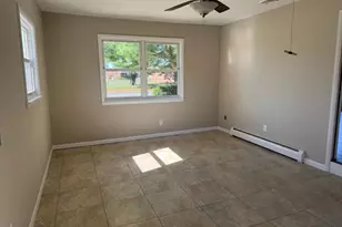 82 S School St, Greenwich Township, NJ 08027 - Photo 15