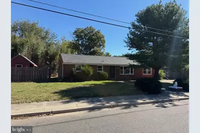 82 S School Street, Greenwich Township, NJ 08027 - Photo 3