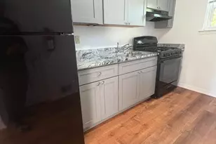 71 S Evergreen Ave, Woodbury, NJ 08096 - Photo 3