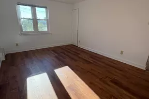 71 S Evergreen Ave, Woodbury, NJ 08096 - Photo 3