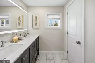 2042 Winslow Rd, Monroe Township, NJ 08094 - Photo 27