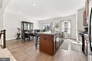 7 Cardinal Ct, Sewell, NJ 08080 - Photo 11
