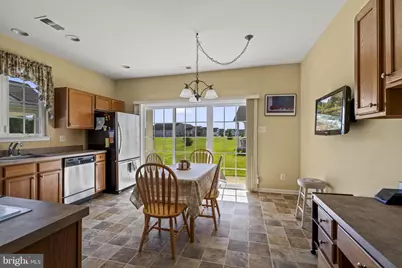 37 E Dehart Avenue, Clayton, NJ 08312 - Photo 13