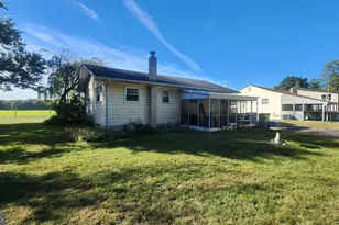 335 Chapel Heights Rd, Sewell, NJ 08080 - Photo 3