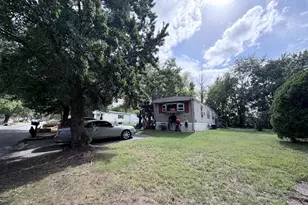339 Oklahoma Ave, Monroe Township, NJ 08094 - Photo 9