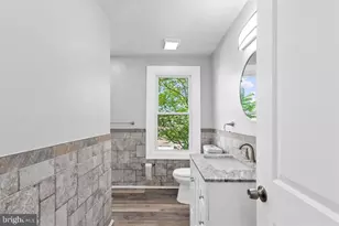 42 E Curtis Ave, Woodbury, NJ 08096 - Photo 27