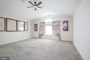 550 Riviera Dr, Monroe Township, NJ 08094 - Photo 27