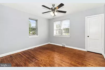 319 Pine Street, Monroe Township, NJ 08094 - Photo 9