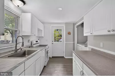 129 Colin Street, Swedesboro, NJ 08085 - Photo 9