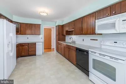 453 Beech Avenue, Woodbury Heights, NJ 08097 - Photo 9