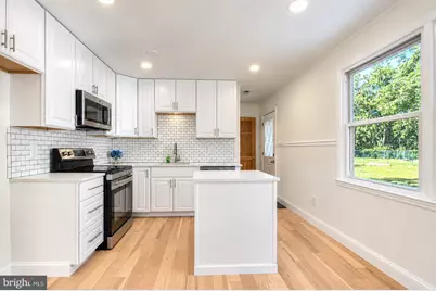194 Lakeview Avenue, Franklin Township, NJ 08322 - Photo 15