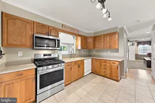 281 Dundee Dr, Monroe Township, NJ 08094 - Photo 15