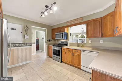 281 Dundee Drive, Monroe Township, NJ 08094 - Photo 13