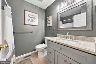 281 Dundee Dr, Monroe Township, NJ 08094 - Photo 37