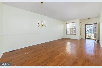 168 Chancellor Drive, Woodbury, NJ 08096 - Photo 3