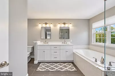 332 W Crossing Drive, East Greenwich Township, NJ 08061 - Photo 17