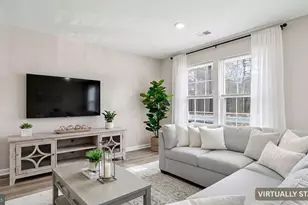 2204 Calumet Dr, Deptford, NJ 08096 - Photo 5