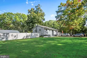 1034 Sykes Ln, Monroe Township, NJ 08094 - Photo 3