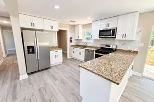 367 Broadlane Rd, Monroe Township, NJ 08094 - Photo 5