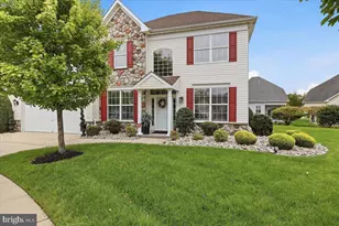 904 Sweet Briar Cir, Woodbury, NJ 08096 - Photo 1