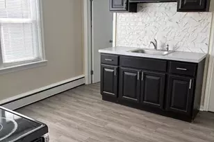 17 Pine St, Greenwich Township, NJ 08027 - Photo 1