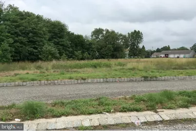 [Address not provided], Paulsboro, NJ 08066 - Photo 7