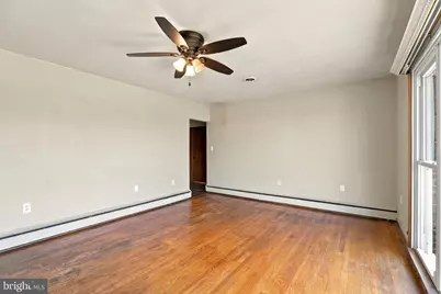 120 S Poplar Street, Greenwich Township, NJ 08027 - Photo 5