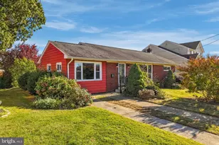 120 S Poplar St, Greenwich Township, NJ 08027 - Photo 1
